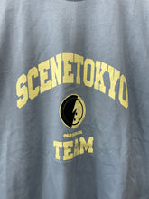 画像をギャラリービューアに読み込む, Scene tokyo College logo L/S
